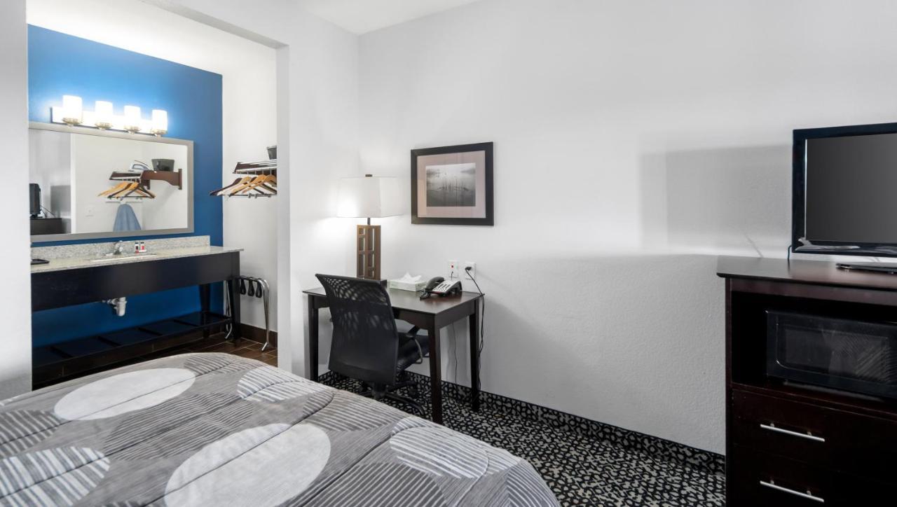 Belmont Inn And Suites Tatum Экстерьер фото