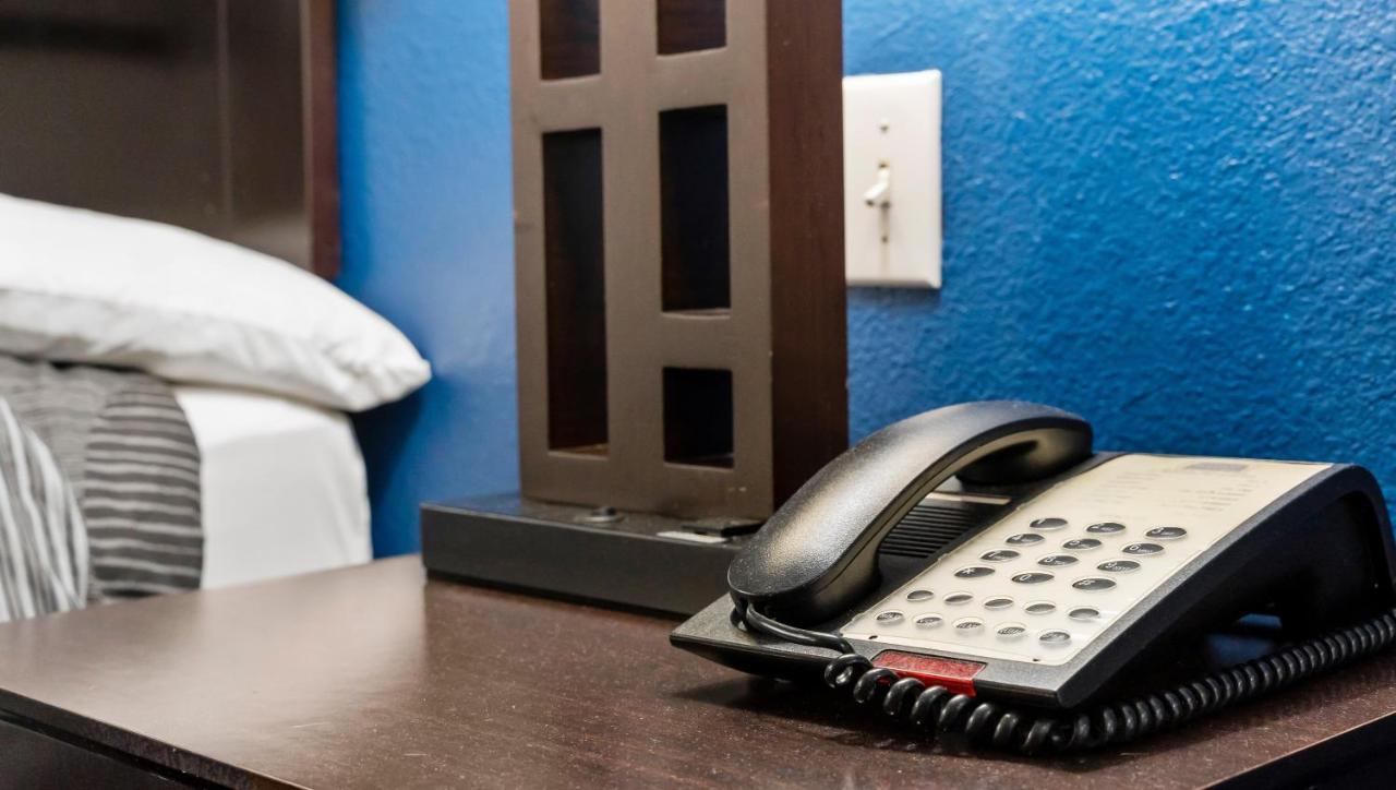 Belmont Inn And Suites Tatum Экстерьер фото